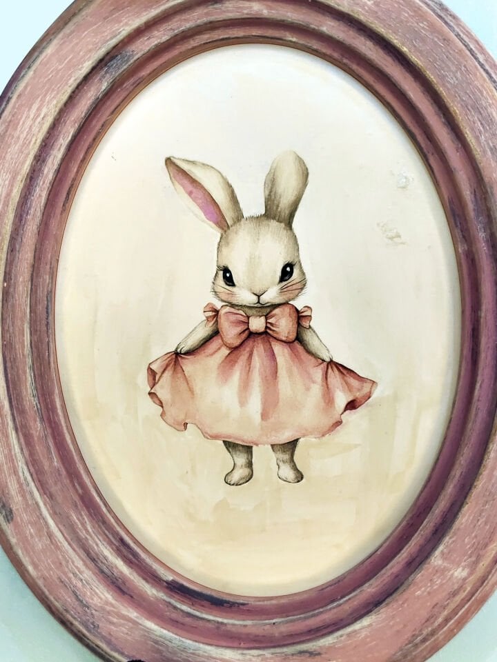 Pembe Tavşan Temalı El Yapımı Dekoratif Tablo - Mor Kurdele Detaylı