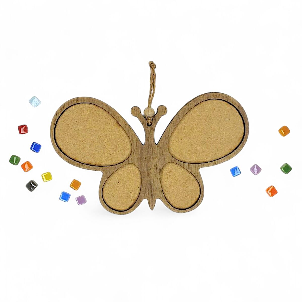 Kelebek Figürü-Ahşap Görünümlü Özel Kaplamalı Kolay Silinen Ahşap Baz (Ham MDF Değil)